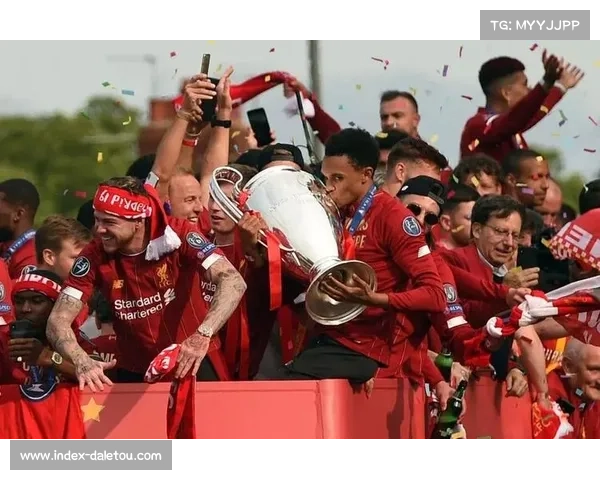 利物浦夺冠游行圆满落幕 球员们启程假期休整备战新赛季 利物浦夺冠游行圆满落幕 球员们启程假期休整备战新赛季